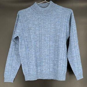 AMBER STONE‎  MERINO WOOL SWEATER